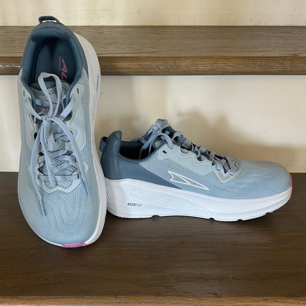 Altra Running Shoes NWOB